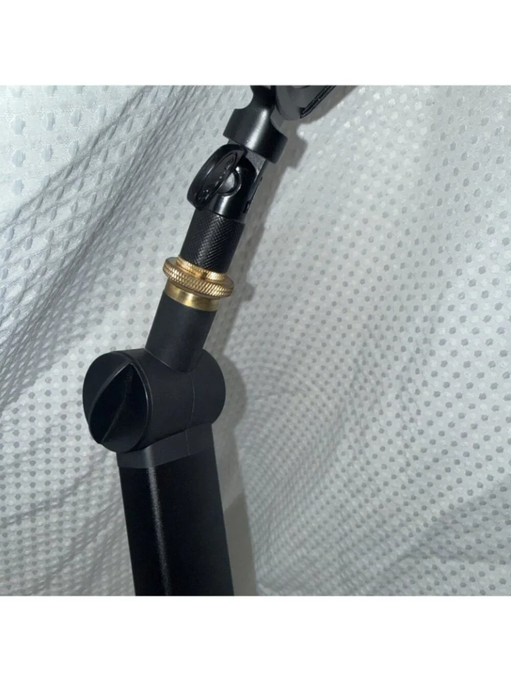 Blue Radius III Custom Shockmount for Yeti and Yeti Pro USB Microphones Boom Arm